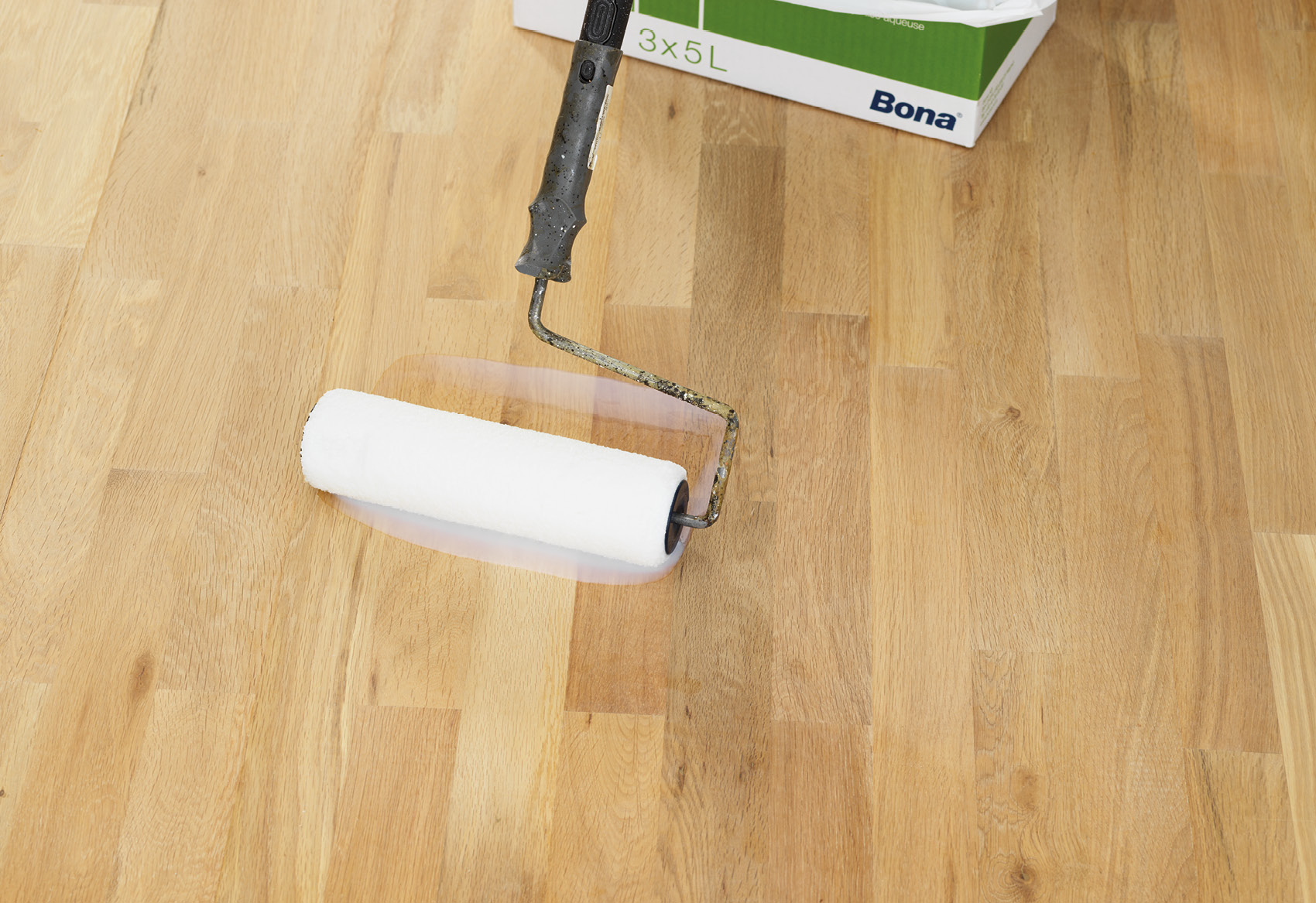 Bona Additive Extender Application with Roller